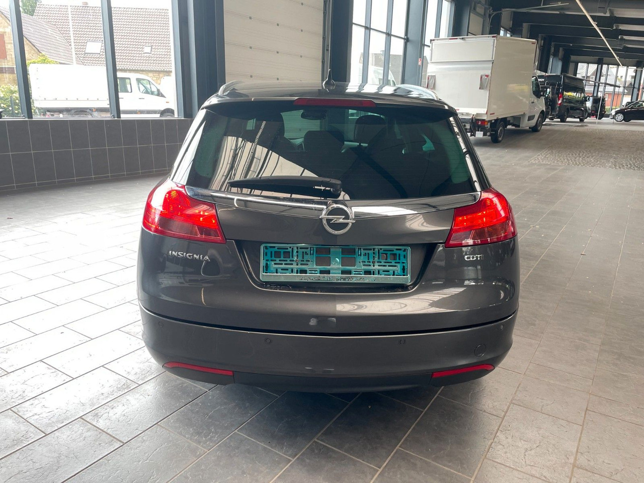 Opel Insignia A Sports Tourer 150 Jahre Opel AHK - מכונית: תמונה 5 Opel Insignia A Sports Tourer 150 Jahre Opel AHK - מכונית: תמונה 5