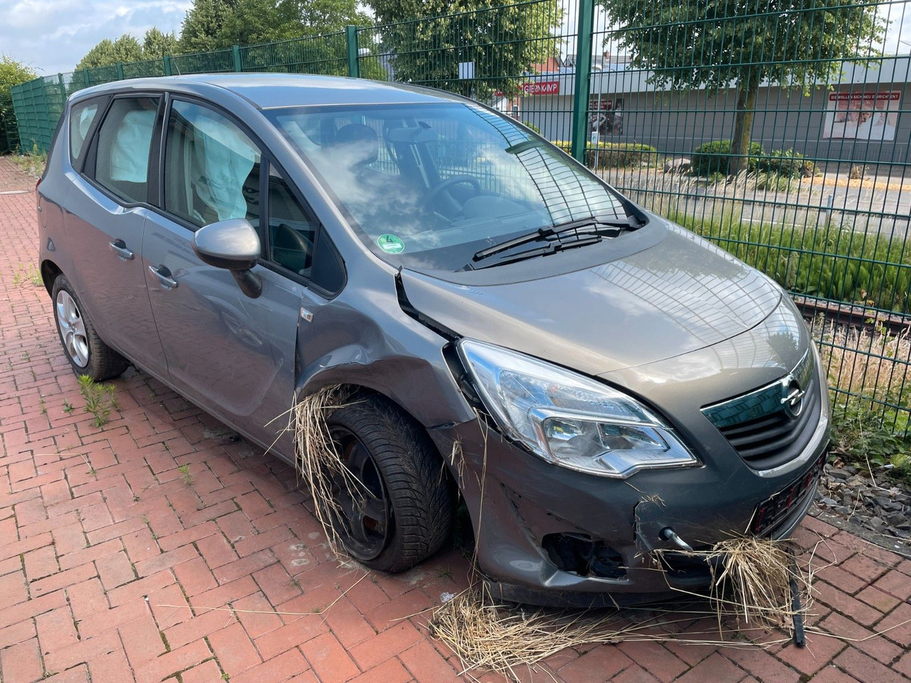 Opel Meriva B Edition - כלי רכב מסחרי לנוסעים: תמונה 1 Opel Meriva B Edition - כלי רכב מסחרי לנוסעים: תמונה 1