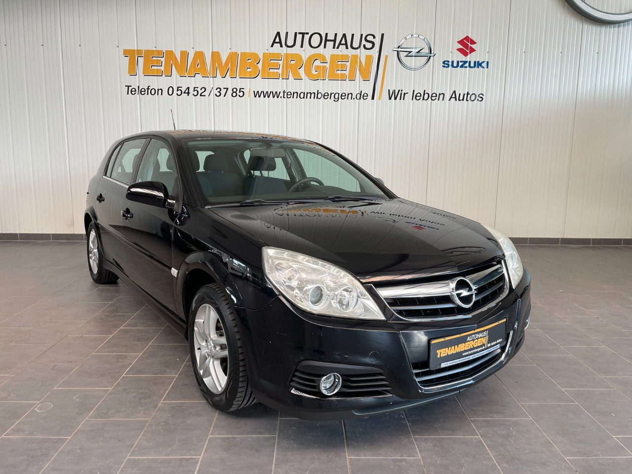 Opel Signum Edition Bluetooth Navi Automatik - רכב סטיישן: תמונה 1 Opel Signum Edition Bluetooth Navi Automatik - רכב סטיישן: תמונה 1