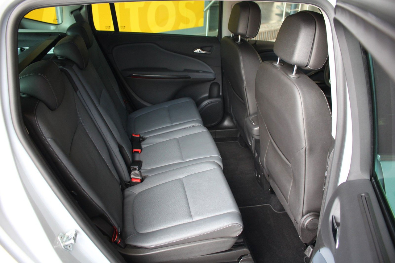 כלי רכב מסחרי לנוסעים Opel Zafira Tourer Navi Innovation Bi Xenon Bluetooth: תמונה 10