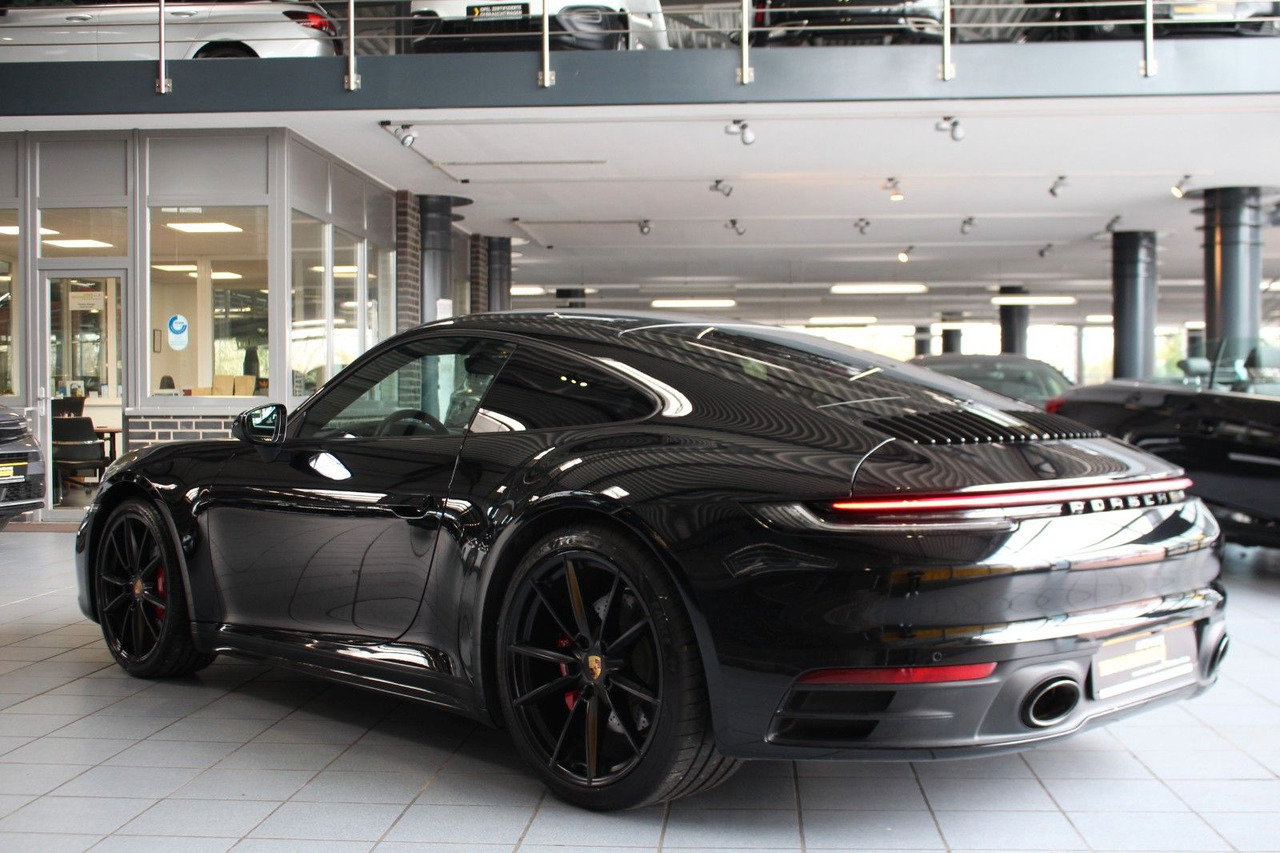 Porsche 992 Carrera 4S Sport-Chrono Matrix PZService neu - רכב קופה: תמונה 4 Porsche 992 Carrera 4S Sport-Chrono Matrix PZService neu - רכב קופה: תמונה 4