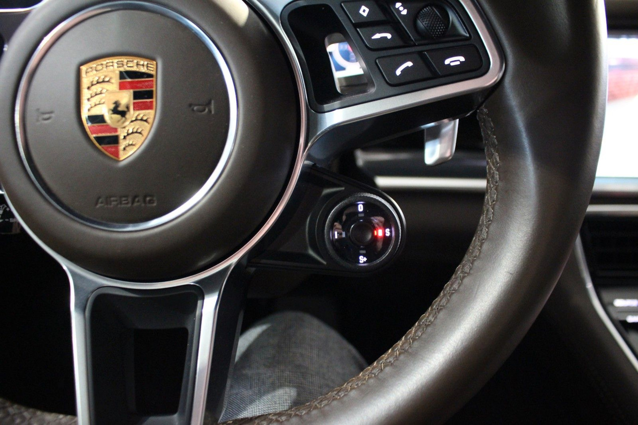 סדאן Porsche Panamera 4S Diesel PDK Kamera LED DAB Bose 21": תמונה 16