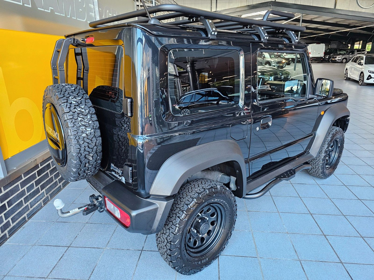 Suzuki Jimny Comfort AllGrip Leiter Dachträger Federn - SUV: תמונה 4 Suzuki Jimny Comfort AllGrip Leiter Dachträger Federn - SUV: תמונה 4
