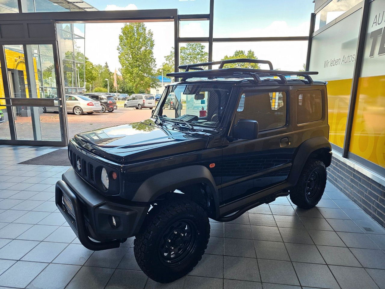 Suzuki Jimny Comfort AllGrip Leiter Dachträger Federn - SUV: תמונה 3 Suzuki Jimny Comfort AllGrip Leiter Dachträger Federn - SUV: תמונה 3
