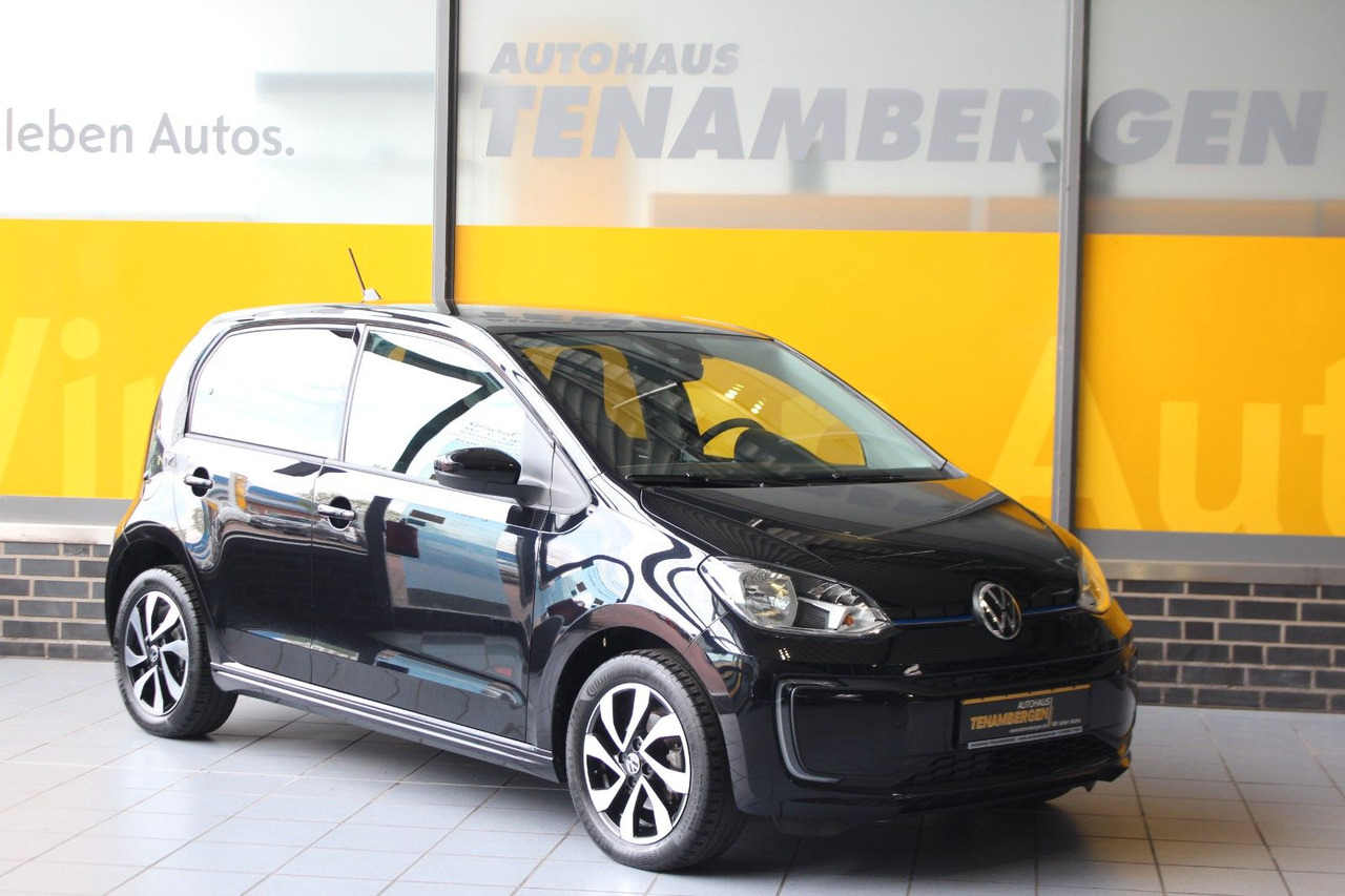 Volkswagen up! e-up! Max Kamera Sitzheizung DAB+ - מכונית: תמונה 1 Volkswagen up! e-up! Max Kamera Sitzheizung DAB+ - מכונית: תמונה 1