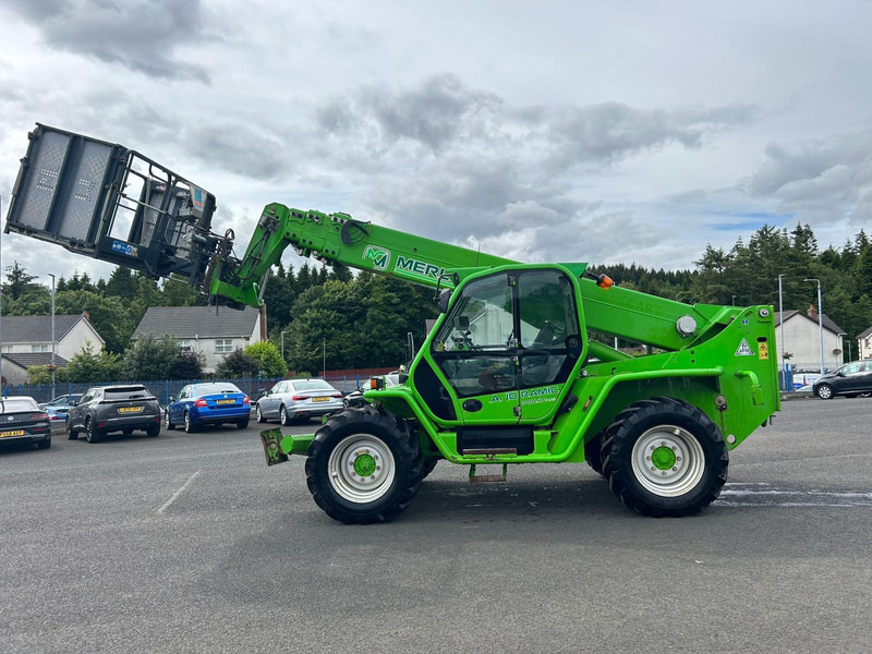 Merlo P 40.17 PLUS Merlo P40.17 PLUS - מפעיל טלסקופי: תמונה 1 Merlo P 40.17 PLUS Merlo P40.17 PLUS - מפעיל טלסקופי: תמונה 1