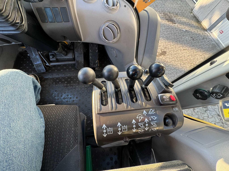 מעמיס גלגלים Volvo L90H Volvo L90H: תמונה 15