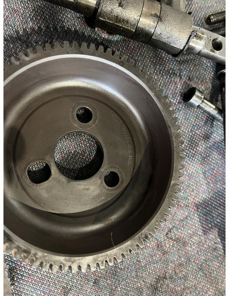 Scania R580 - מנוע וחלקים: תמונה 1 Scania R580 - מנוע וחלקים: תמונה 1