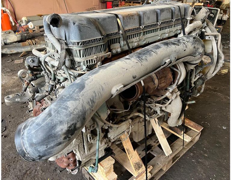 Volvo D11K450 K1 - מנוע: תמונה 3 Volvo D11K450 K1 - מנוע: תמונה 3