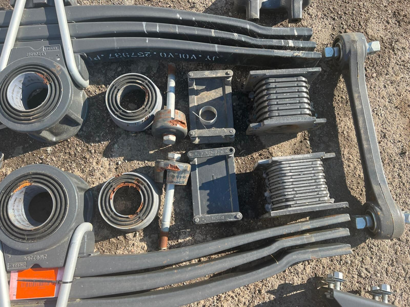 Volvo FH4 - מתלה פלדה: תמונה 3 Volvo FH4 - מתלה פלדה: תמונה 3