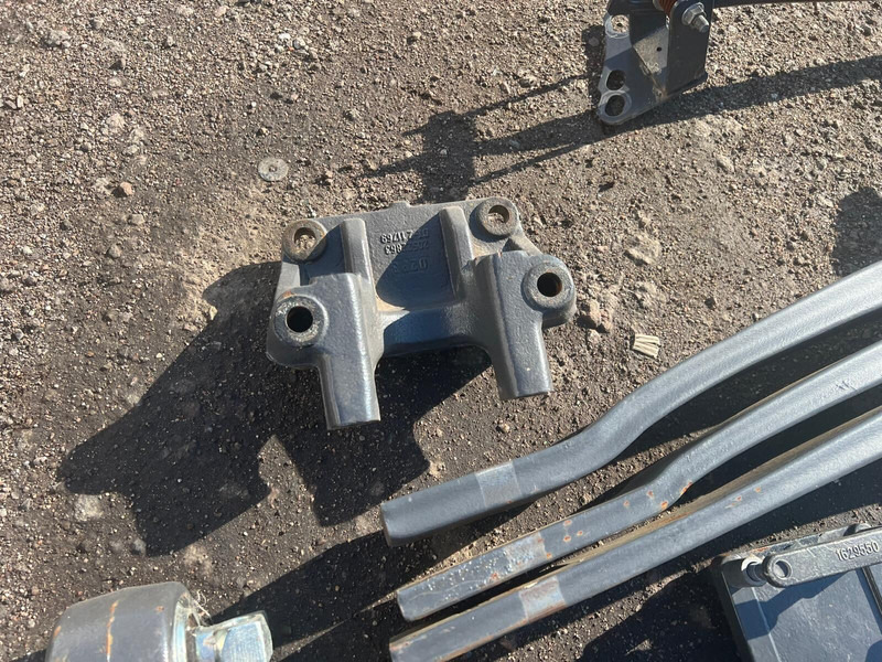 Volvo FH4 - מתלה פלדה: תמונה 4 Volvo FH4 - מתלה פלדה: תמונה 4