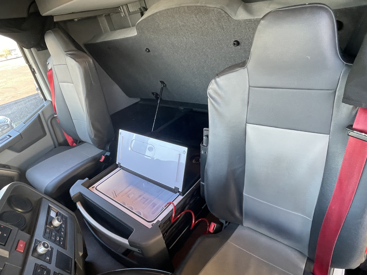 RENAULT T460 - יחידת טרקטור: תמונה 5 RENAULT T460 - יחידת טרקטור: תמונה 5