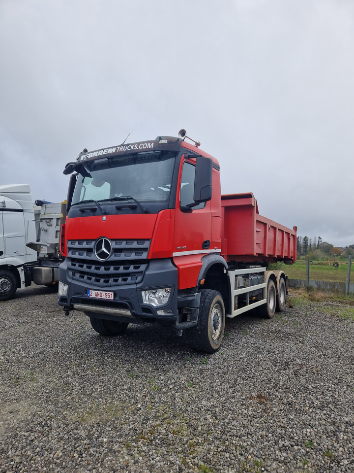 MERCEDES-BENZ Aroc - מוביל מכולות/ משאית החלפת גוף: תמונה 3 MERCEDES-BENZ Aroc - מוביל מכולות/ משאית החלפת גוף: תמונה 3