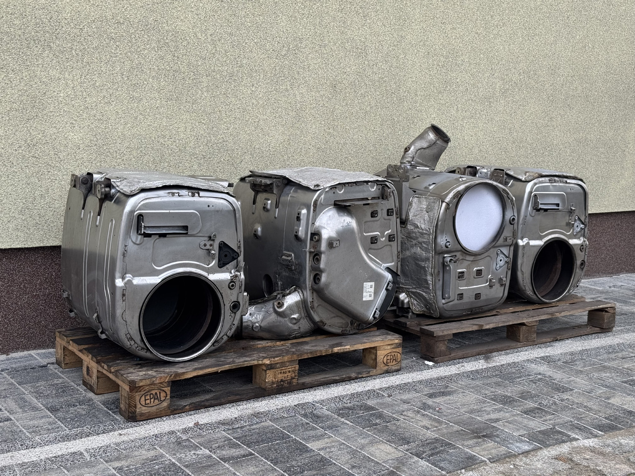 DAF XF 106 XG CF Efficient catalytic converters - מערכת פליטה עבור משאית: תמונה 2 DAF XF 106 XG CF Efficient catalytic converters - מערכת פליטה עבור משאית: תמונה 2