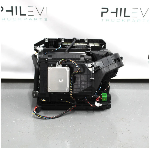 DAF CF Kachelhuis 2302626 Nieuw - מנוע מפוח עבור משאית: תמונה 2 DAF CF Kachelhuis 2302626 Nieuw - מנוע מפוח עבור משאית: תמונה 2