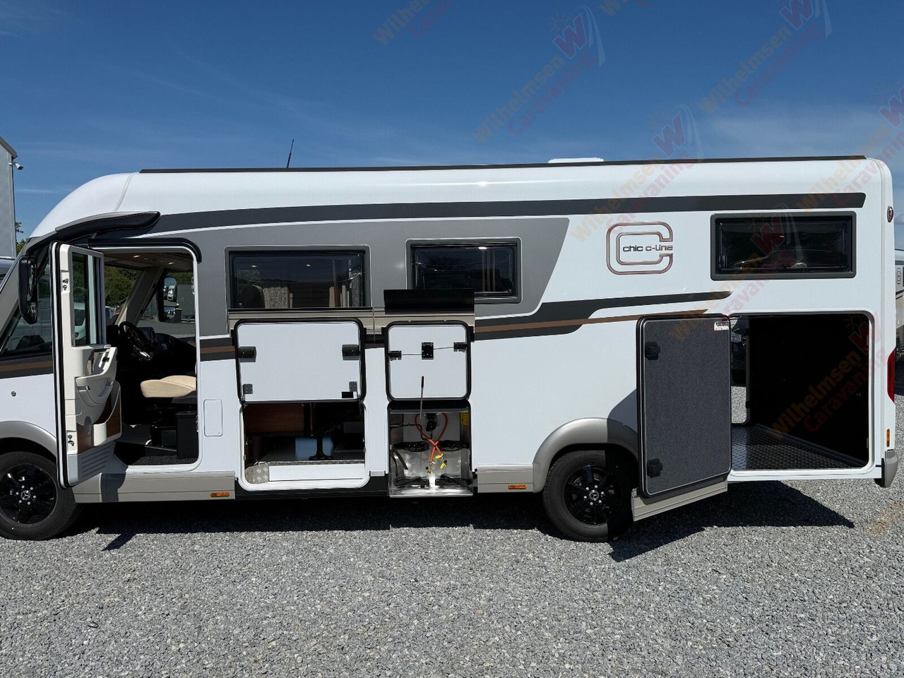 Carthago chic c-line I 4.9 LE Mercedes*MJ25*Alde*Sky*TV* - רכב ממונע משולב: תמונה 5 Carthago chic c-line I 4.9 LE Mercedes*MJ25*Alde*Sky*TV* - רכב ממונע משולב: תמונה 5
