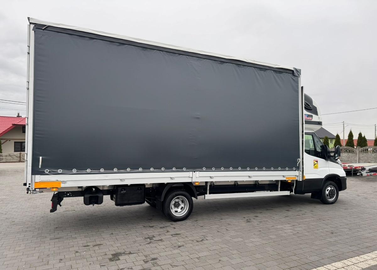 Iveco 50C18 DMC 3500kg. 15 europalet Salonowy I właściciel Iveco 3.0180ps 350kg. Salonowe Serwisowane - כלי רכב מסחרי עם וילונות צד: תמונה 4 Iveco 50C18 DMC 3500kg. 15 europalet Salonowy I właściciel Iveco 3.0180ps 350kg. Salonowe Serwisowane - כלי רכב מסחרי עם וילונות צד: תמונה 4