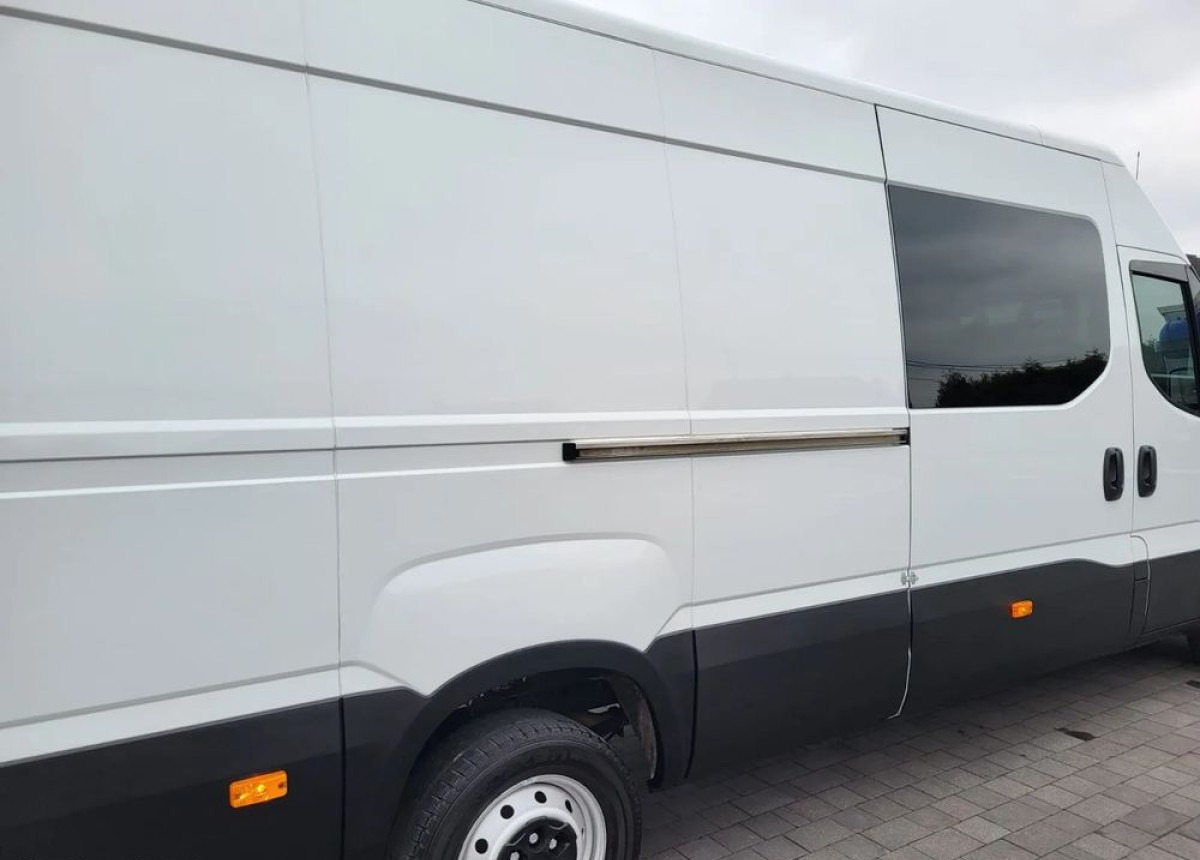כלי רכב מסחרי קומבי Iveco Daily Max 7 -osobowe: תמונה 14