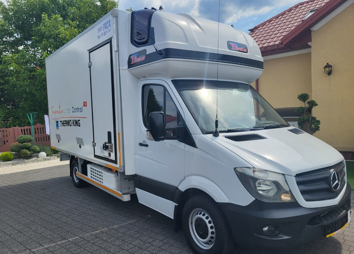 Mercedes-Benz Sprinter - כלי רכב מסחרי לקירור: תמונה 1 Mercedes-Benz Sprinter - כלי רכב מסחרי לקירור: תמונה 1