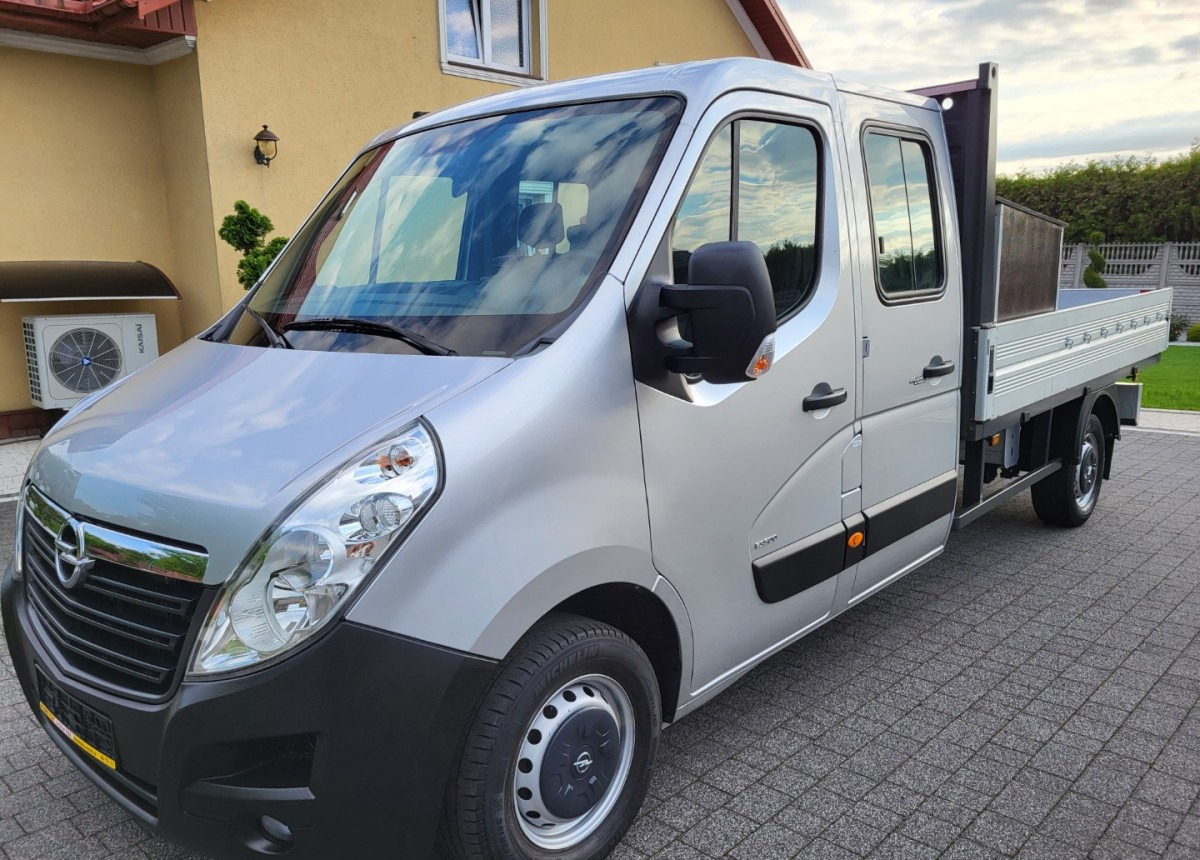 Opel Movano Doka 7 osobowy z Niemiec VAT 23 - כלי רכב מסחרי במיטה שטוחה, כלי רכב מסחרי קומבי: תמונה 1 Opel Movano Doka 7 osobowy z Niemiec VAT 23 - כלי רכב מסחרי במיטה שטוחה, כלי רכב מסחרי קומבי: תמונה 1