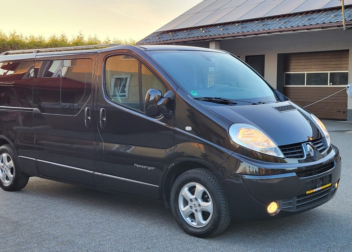 Opel Vivaro - מיניבוס, כלי רכב מסחרי לנוסעים: תמונה 5 Opel Vivaro - מיניבוס, כלי רכב מסחרי לנוסעים: תמונה 5