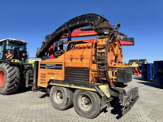 Doppstadt DH 812 Q Trommelhacker mit Kran DH812Q - מגרסת עץ: תמונה 1 Doppstadt DH 812 Q Trommelhacker mit Kran DH812Q - מגרסת עץ: תמונה 1