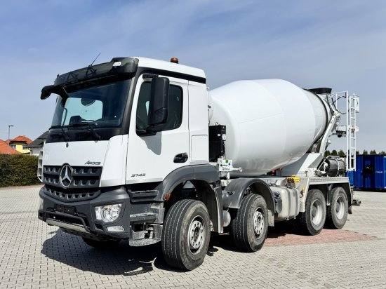Mercedes-Benz AROCS 3743 Schwing Stetter - משאית מערבלת בטון: תמונה 1 Mercedes-Benz AROCS 3743 Schwing Stetter - משאית מערבלת בטון: תמונה 1