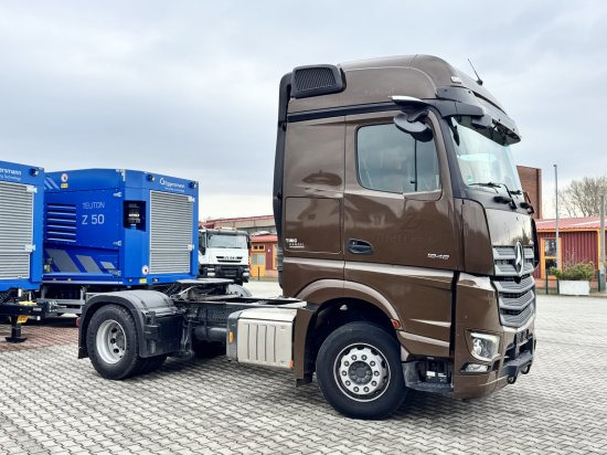 Mercedes-Benz Actros 1848 Gigaspace, Retarder, Standklima Retarder, Mirrow Cam, mehrere Einheiten - יחידת טרקטור: תמונה 2 Mercedes-Benz Actros 1848 Gigaspace, Retarder, Standklima Retarder, Mirrow Cam, mehrere Einheiten - יחידת טרקטור: תמונה 2