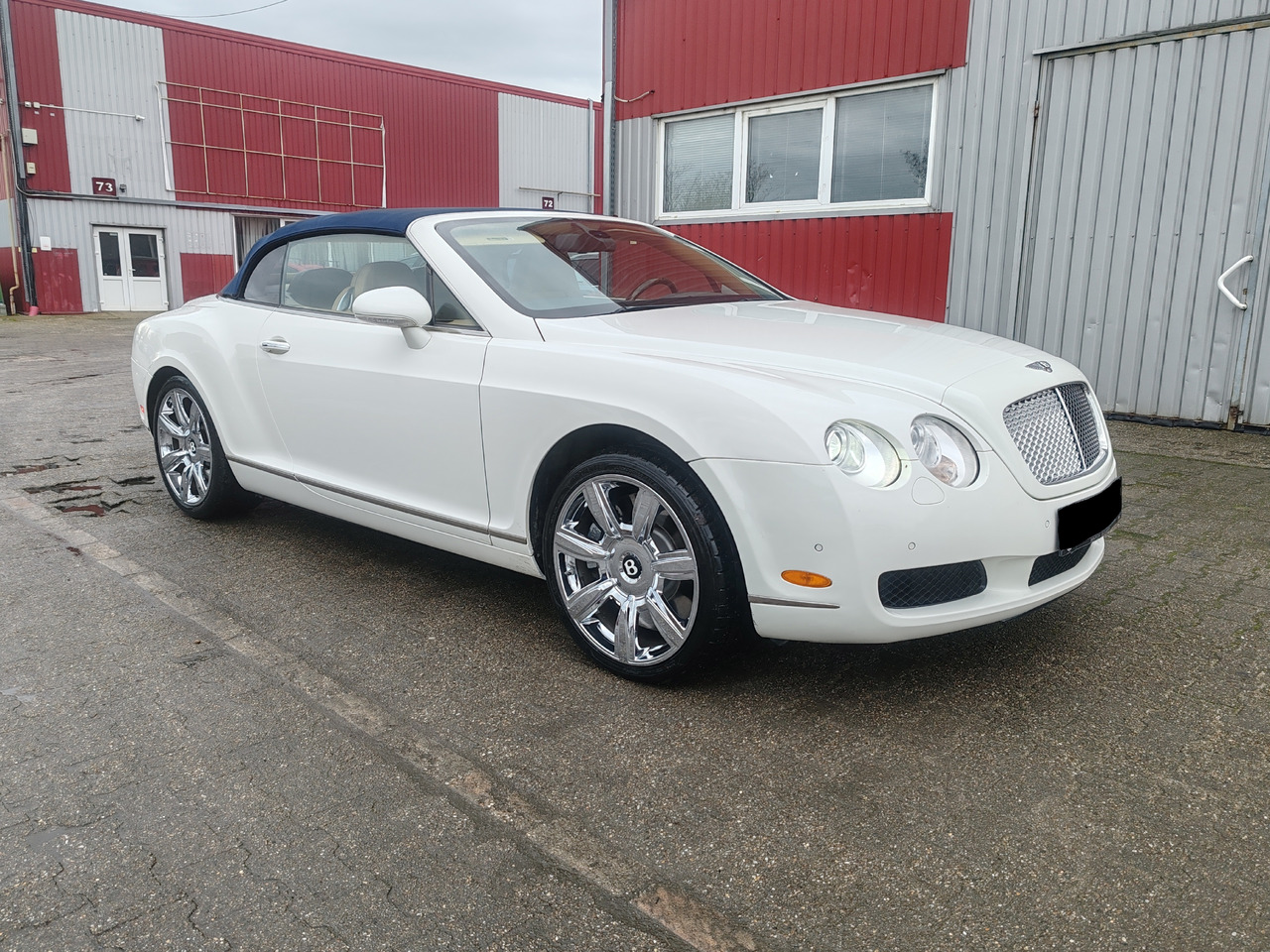 Bentley Continental GT Coupe Cabrio - מכונית: תמונה 2 Bentley Continental GT Coupe Cabrio - מכונית: תמונה 2
