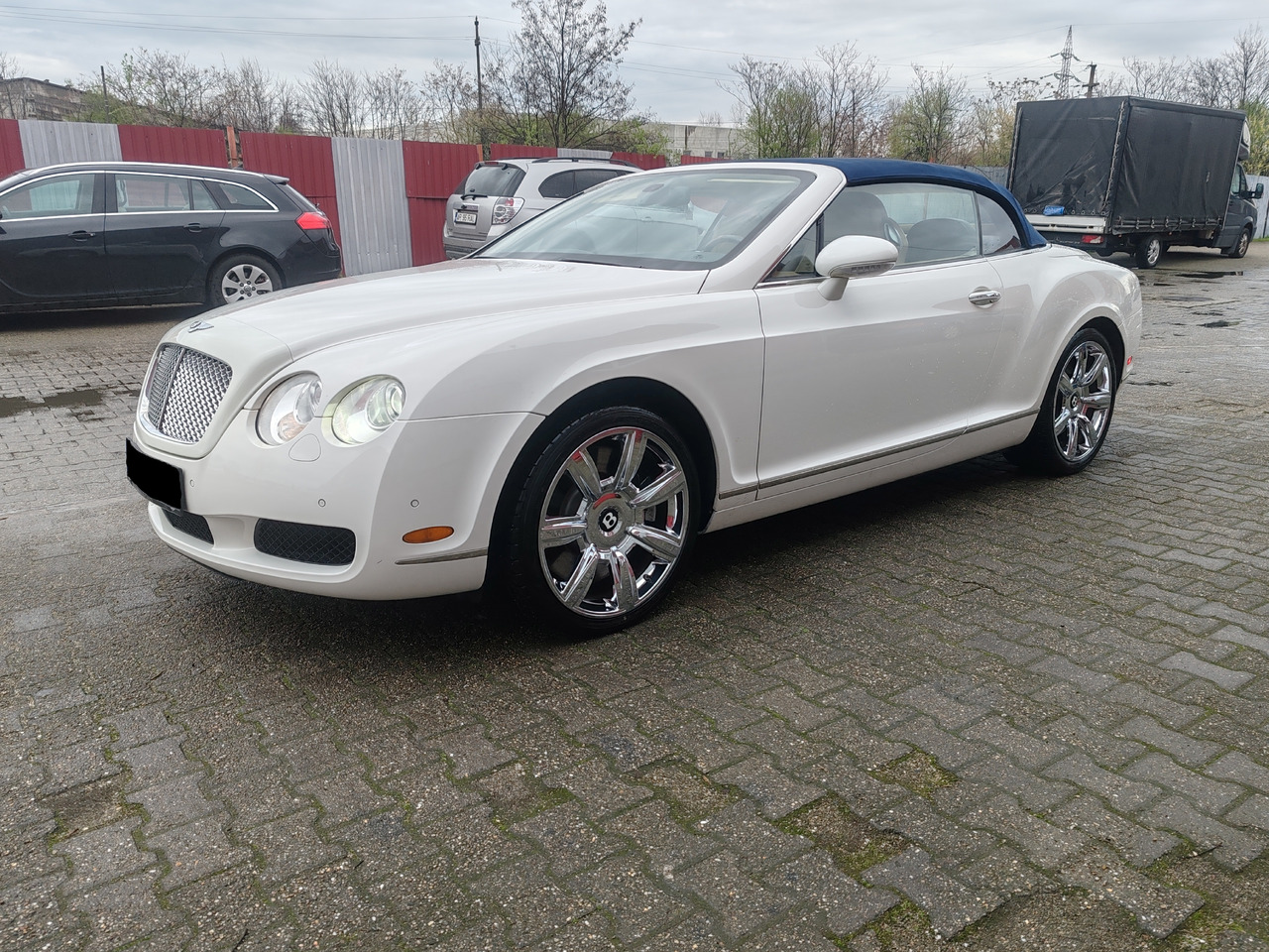 Bentley Continental GT Coupe Cabrio - מכונית: תמונה 1 Bentley Continental GT Coupe Cabrio - מכונית: תמונה 1