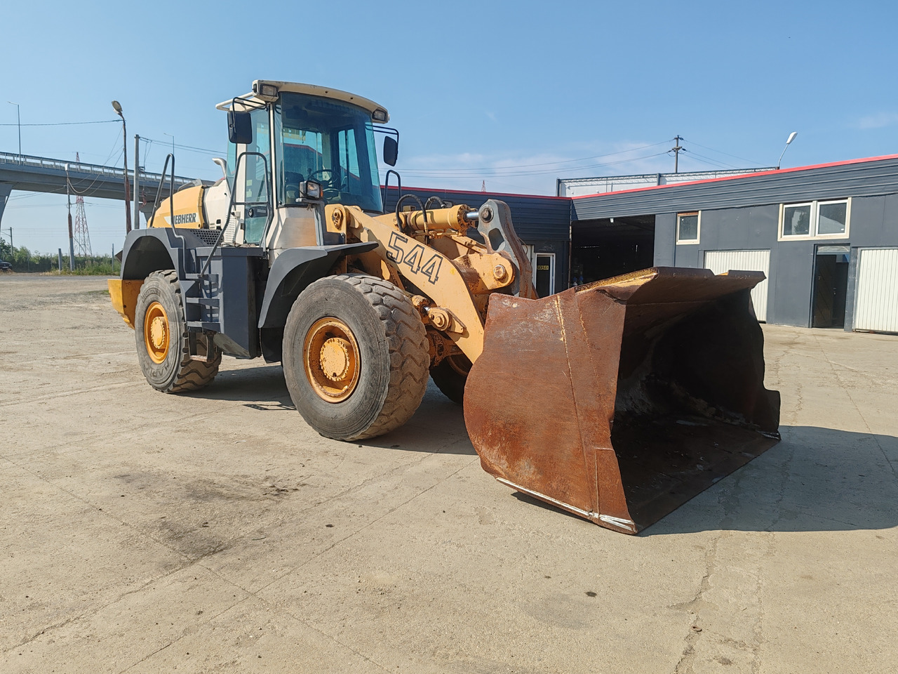 Liebherr 544 Incarcator Frontal Vola - מעמיס גלגלים: תמונה 1 Liebherr 544 Incarcator Frontal Vola - מעמיס גלגלים: תמונה 1