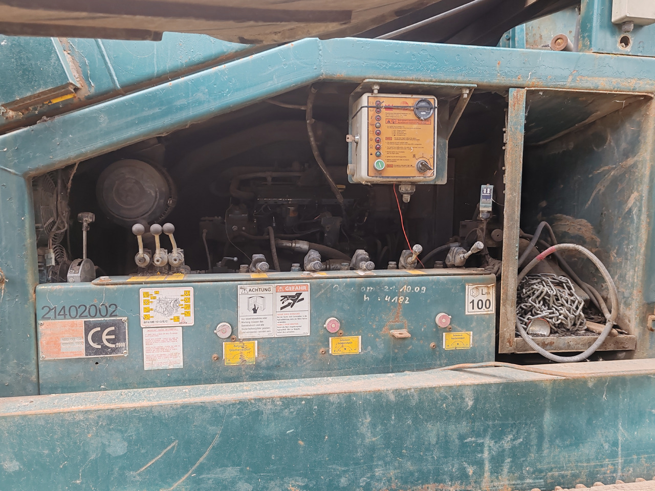 Terex Powerscreen 1800 - מגרסת פסולת: תמונה 4 Terex Powerscreen 1800 - מגרסת פסולת: תמונה 4