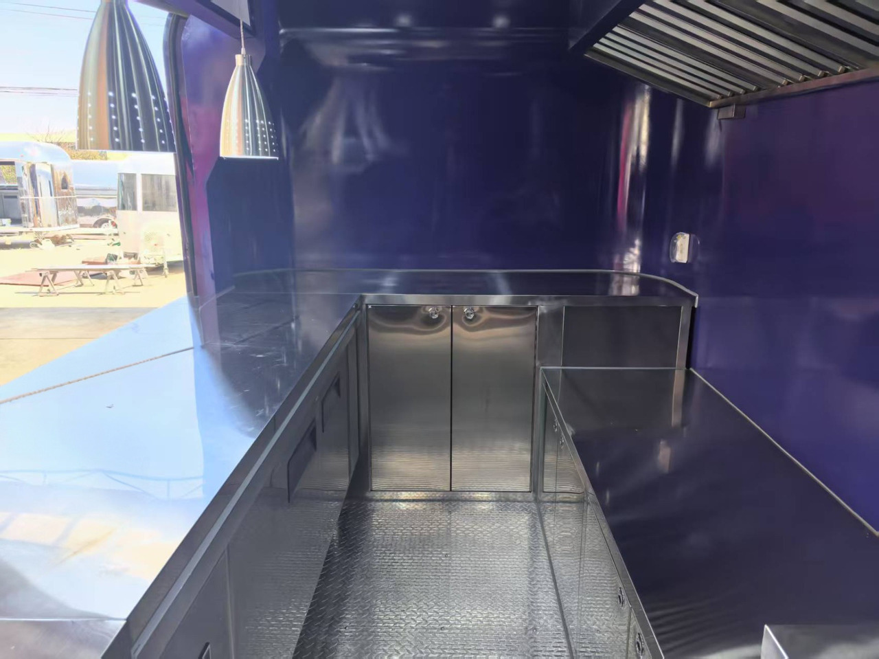 Deli Star Trailer Deli Street Food - קרון נגרר לממכר: תמונה 2 Deli Star Trailer Deli Street Food - קרון נגרר לממכר: תמונה 2