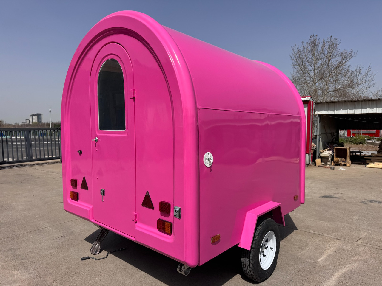 Deli Star Trailers EasyGo 230 Light - EU standards - קרון נגרר לממכר: תמונה 1 Deli Star Trailers EasyGo 230 Light - EU standards - קרון נגרר לממכר: תמונה 1