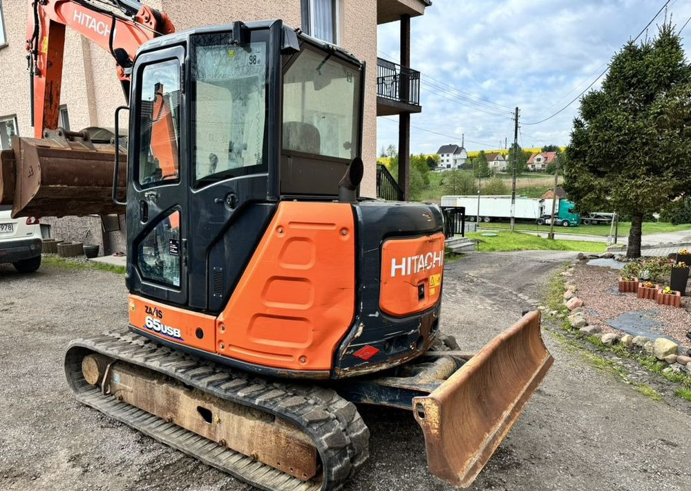 Hitachi ZX65USB-6 CLR - מחפר סורק: תמונה 3 Hitachi ZX65USB-6 CLR - מחפר סורק: תמונה 3