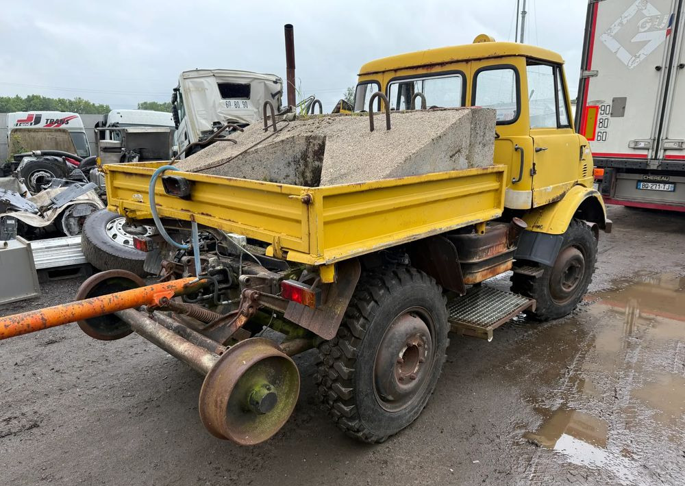 Mercedes-Benz UNIMOG 406B - כלי רכב עירוני/ מיוחד: תמונה 4 Mercedes-Benz UNIMOG 406B - כלי רכב עירוני/ מיוחד: תמונה 4