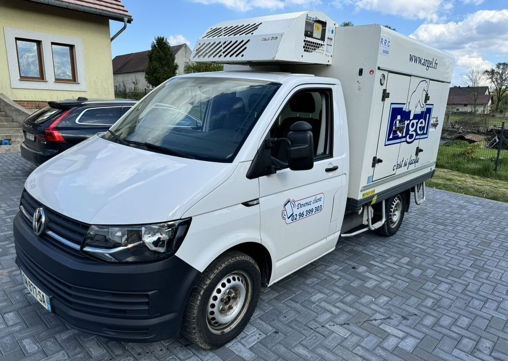 Volkswagen Transporter - משאית עם שלדת תא: תמונה 1 Volkswagen Transporter - משאית עם שלדת תא: תמונה 1