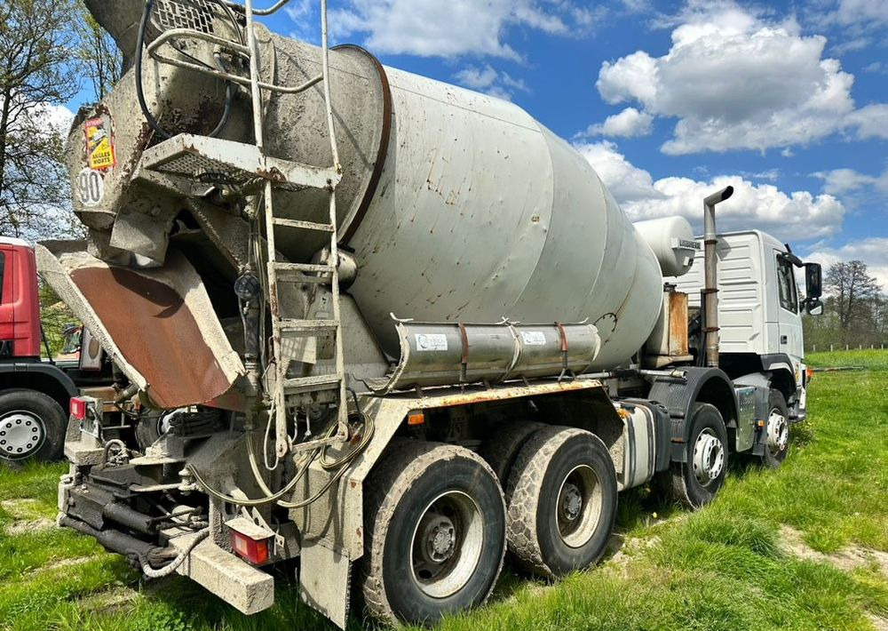 Volvo FM - משאית מערבלת בטון: תמונה 4 Volvo FM - משאית מערבלת בטון: תמונה 4