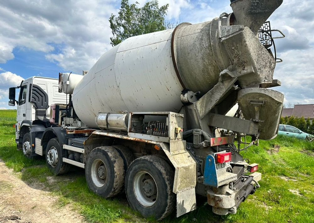 Volvo FM - משאית מערבלת בטון: תמונה 3 Volvo FM - משאית מערבלת בטון: תמונה 3