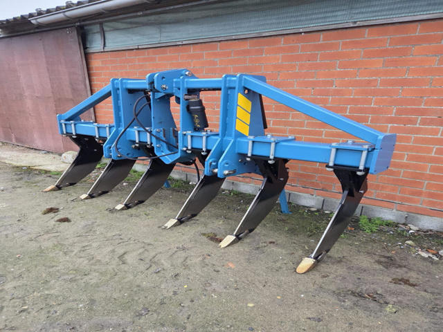 Imants Cultur 3.0 - מכונת בנייה: תמונה 1 Imants Cultur 3.0 - מכונת בנייה: תמונה 1