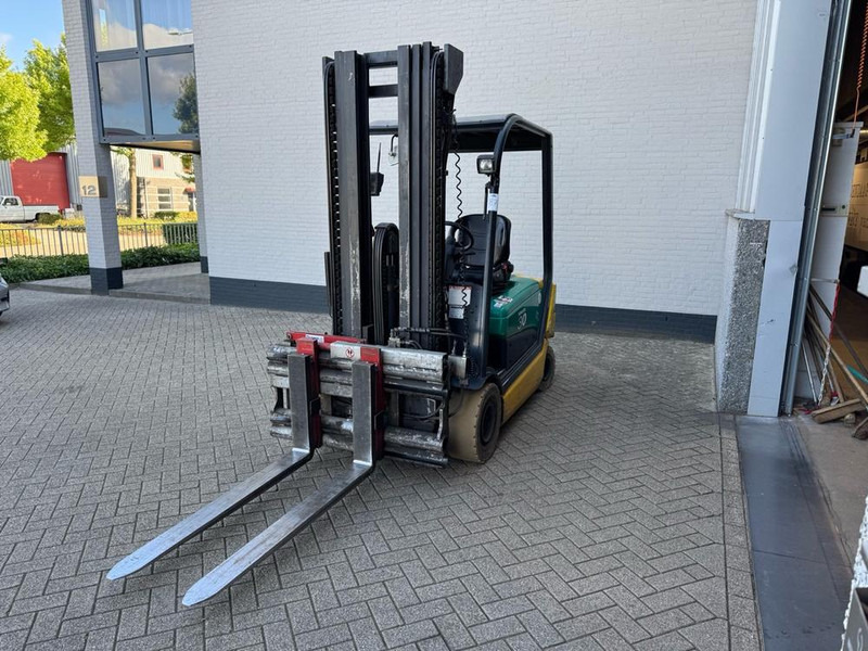 Komatsu FB30H-3R - מלגזה: תמונה 1 Komatsu FB30H-3R - מלגזה: תמונה 1