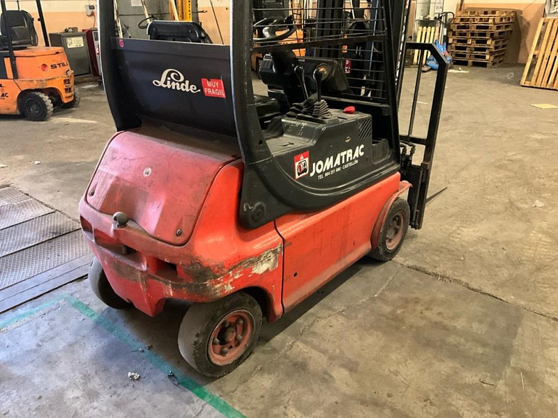 Linde E16P - מלגזה: תמונה 3 Linde E16P - מלגזה: תמונה 3