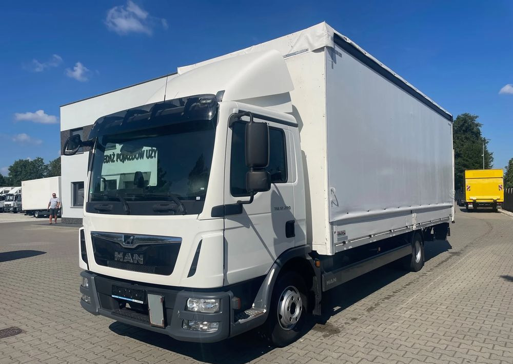 MAN TGL 12.220, Burtofirana! - משאית וילונות צד: תמונה 1 MAN TGL 12.220, Burtofirana! - משאית וילונות צד: תמונה 1