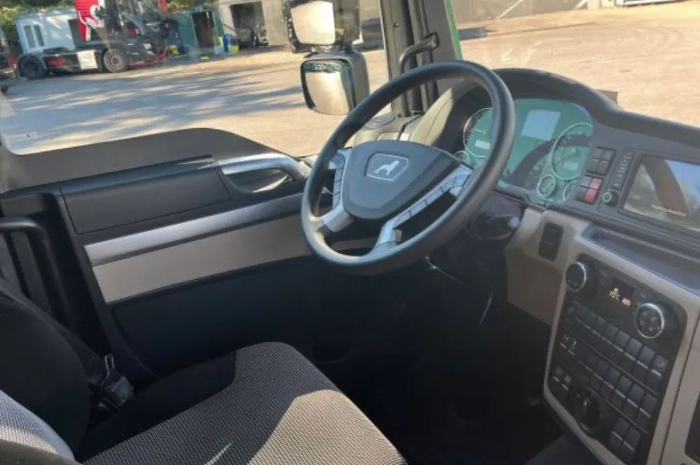 MAN TGM 15.250 - משאית תיבה: תמונה 5 MAN TGM 15.250 - משאית תיבה: תמונה 5