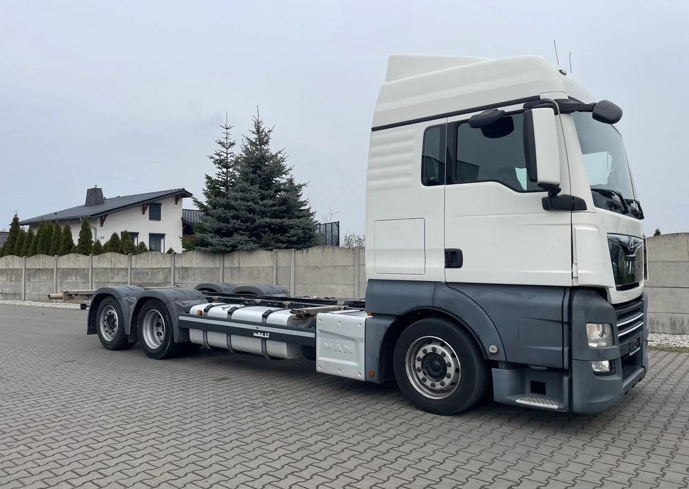 MAN TGX XLX 26.420 BDF, MULTI Wechsler - משאית עם שלדת תא: תמונה 3 MAN TGX XLX 26.420 BDF, MULTI Wechsler - משאית עם שלדת תא: תמונה 3