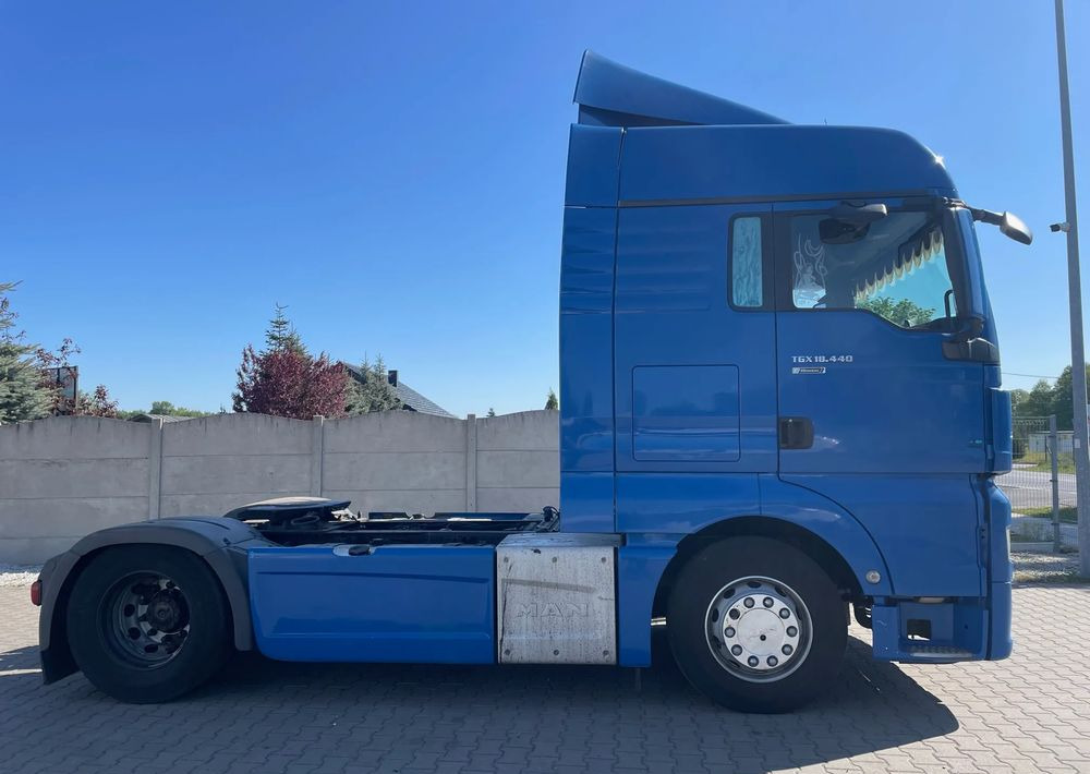 MAN TGX XLX18.440 - יחידת טרקטור: תמונה 4 MAN TGX XLX18.440 - יחידת טרקטור: תמונה 4
