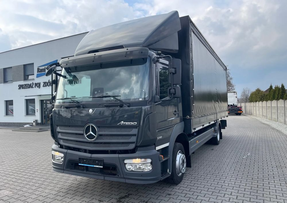 Mercedes-Benz 1218 - משאית וילונות צד: תמונה 2 Mercedes-Benz 1218 - משאית וילונות צד: תמונה 2