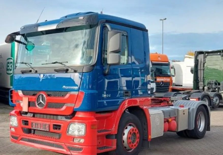 Mercedes-Benz ACTROS 1844 MP3 Przebieg 372 tyś km! , ADR, EX/II - EX/III - FL - AT - OX - יחידת טרקטור: תמונה 1 Mercedes-Benz ACTROS 1844 MP3 Przebieg 372 tyś km! , ADR, EX/II - EX/III - FL - AT - OX - יחידת טרקטור: תמונה 1