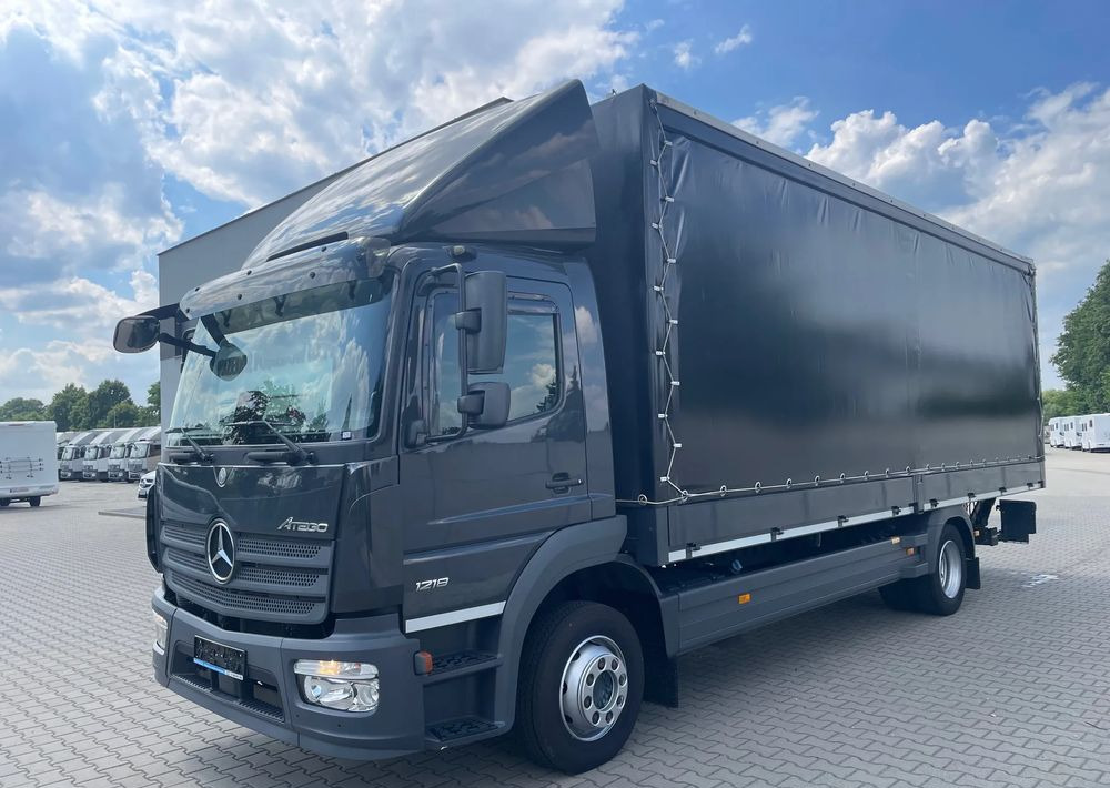 Mercedes-Benz ATEGO 1218 - משאית וילונות צד: תמונה 2 Mercedes-Benz ATEGO 1218 - משאית וילונות צד: תמונה 2