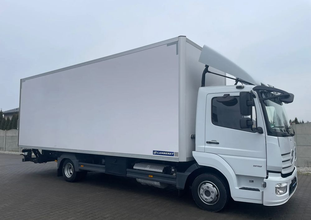 Mercedes-Benz ATEGO 818, IZOTERMA OGRZEWANA! - משאית תיבה: תמונה 4 Mercedes-Benz ATEGO 818, IZOTERMA OGRZEWANA! - משאית תיבה: תמונה 4